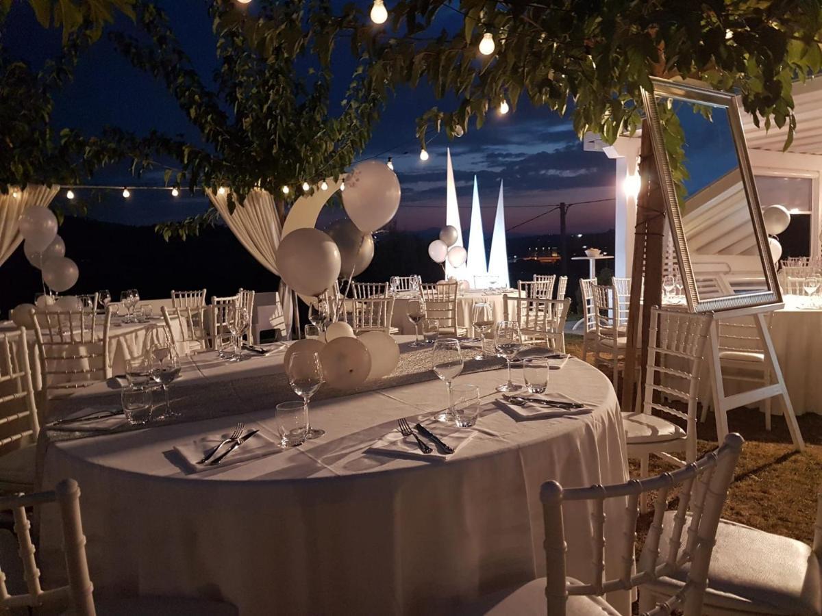 Villa Resort Tre Castelli Trecastelli Exterior photo