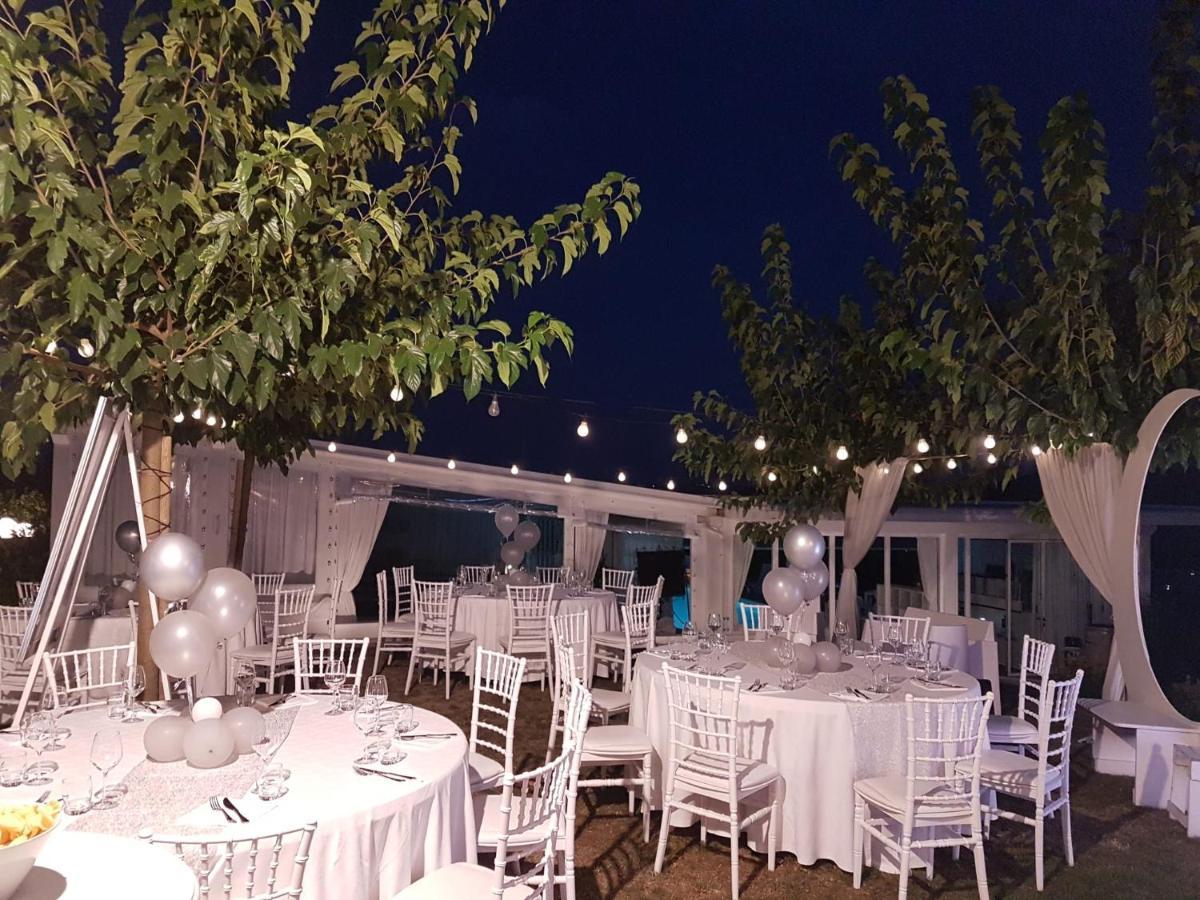 Villa Resort Tre Castelli Trecastelli Exterior photo