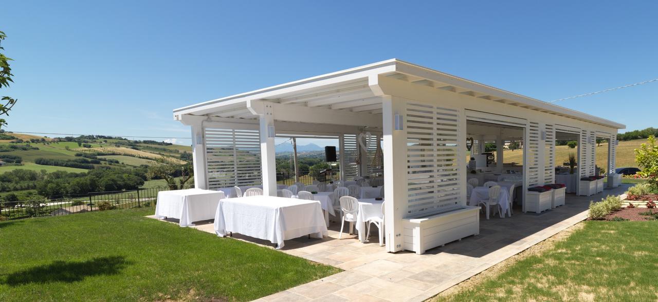 Villa Resort Tre Castelli Trecastelli Exterior photo